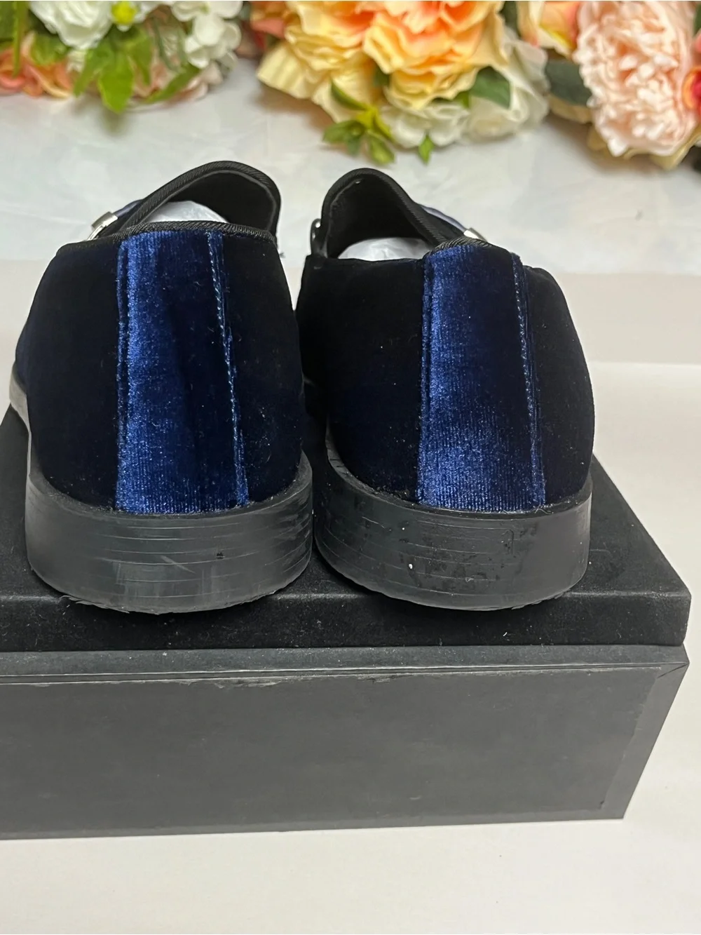 NEW Easy Strider Navy Velvet Loafers Bow Tie Pocket Square Set Size 8